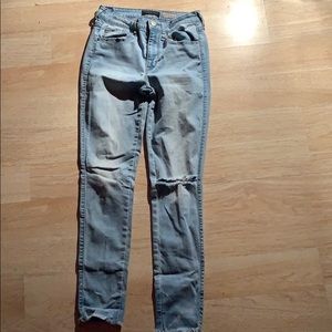 Aeropostale Skinny light washed jeans